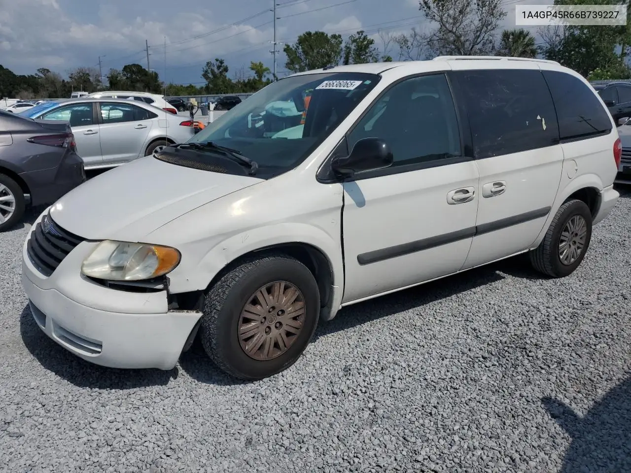 2006 Chrysler Town & Country VIN: 1A4GP45R66B739227 Lot: 56636065
