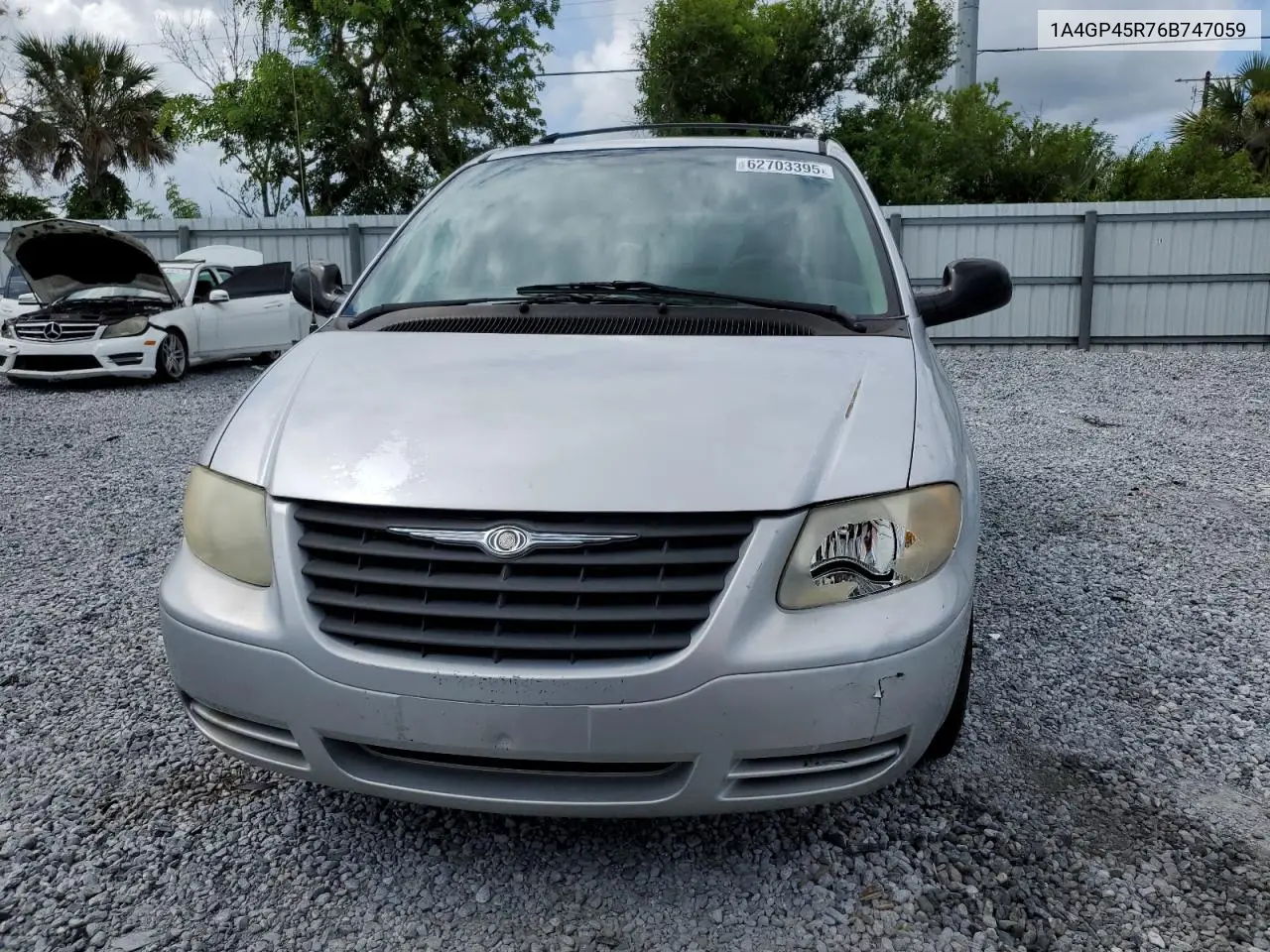 2006 Chrysler Town & Country VIN: 1A4GP45R76B747059 Lot: 62703395