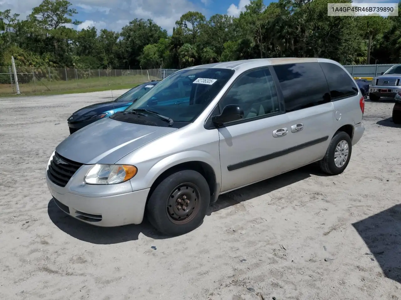 2006 Chrysler Town & Country VIN: 1A4GP45R46B739890 Lot: 62736305