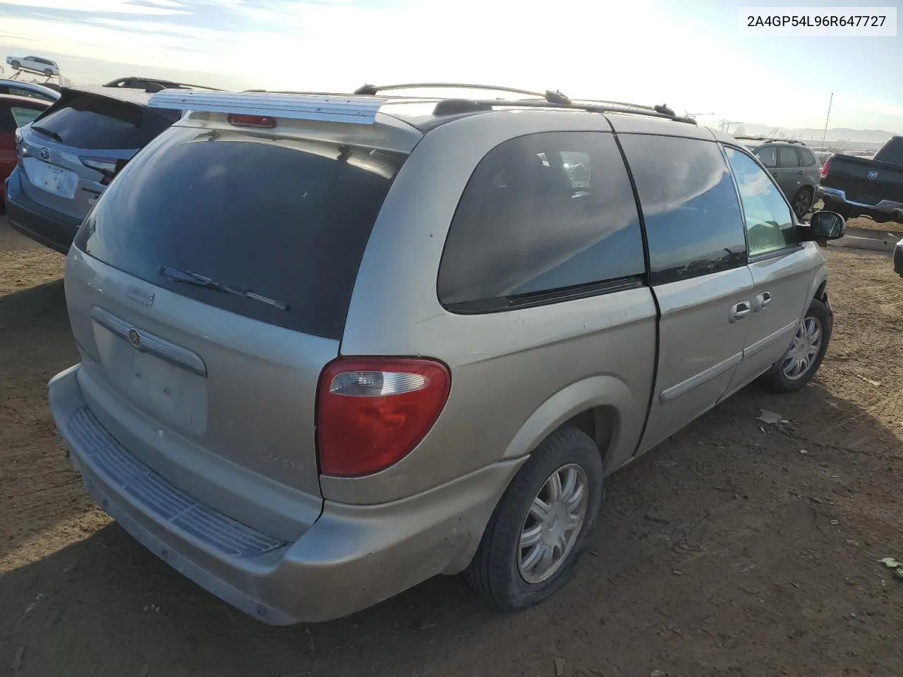 2006 Chrysler Town & Country Touring VIN: 2A4GP54L96R647727 Lot: 81574904