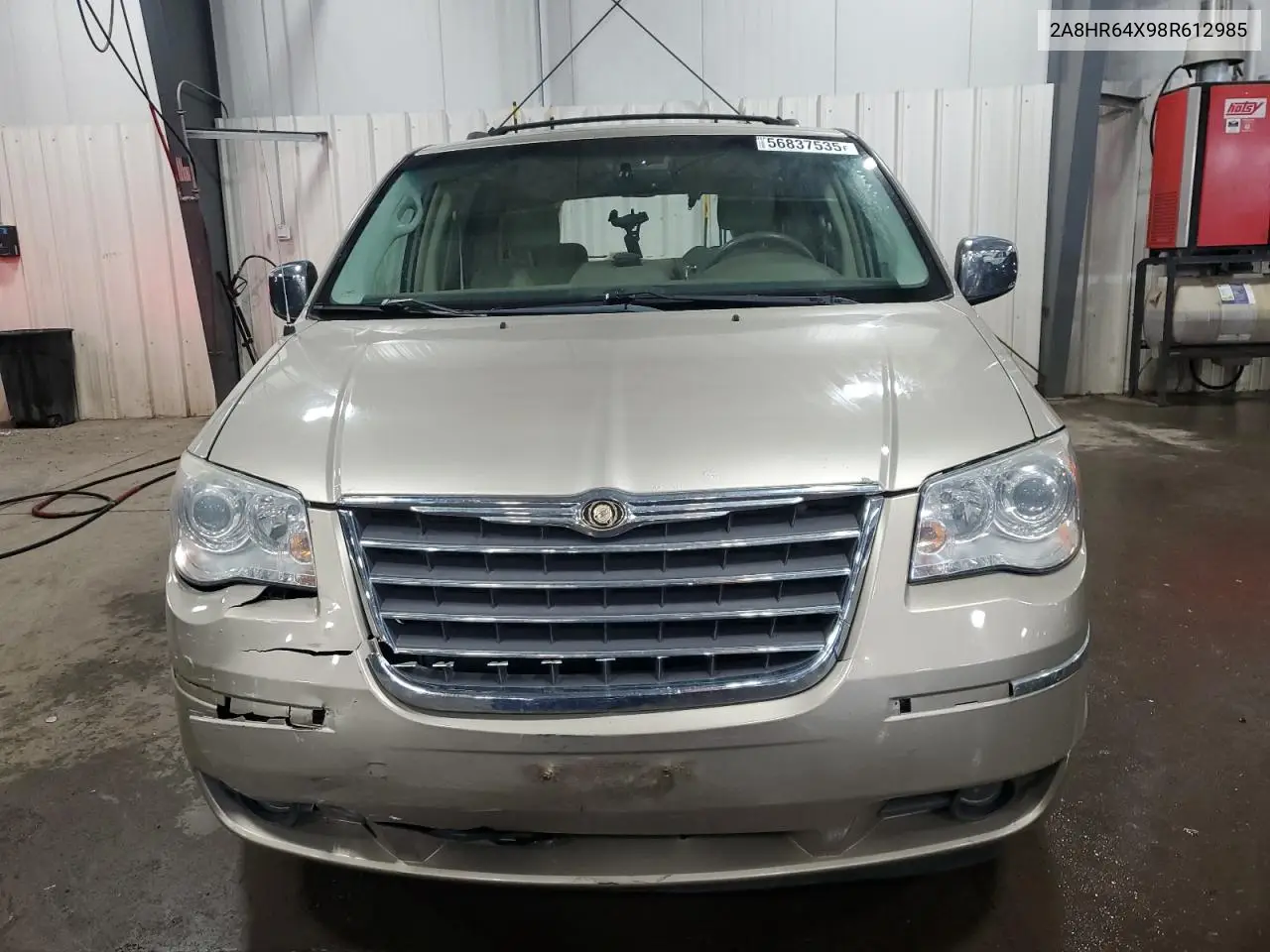 2008 Chrysler Town & Country Limited VIN: 2A8HR64X98R612985 Lot: 56837535