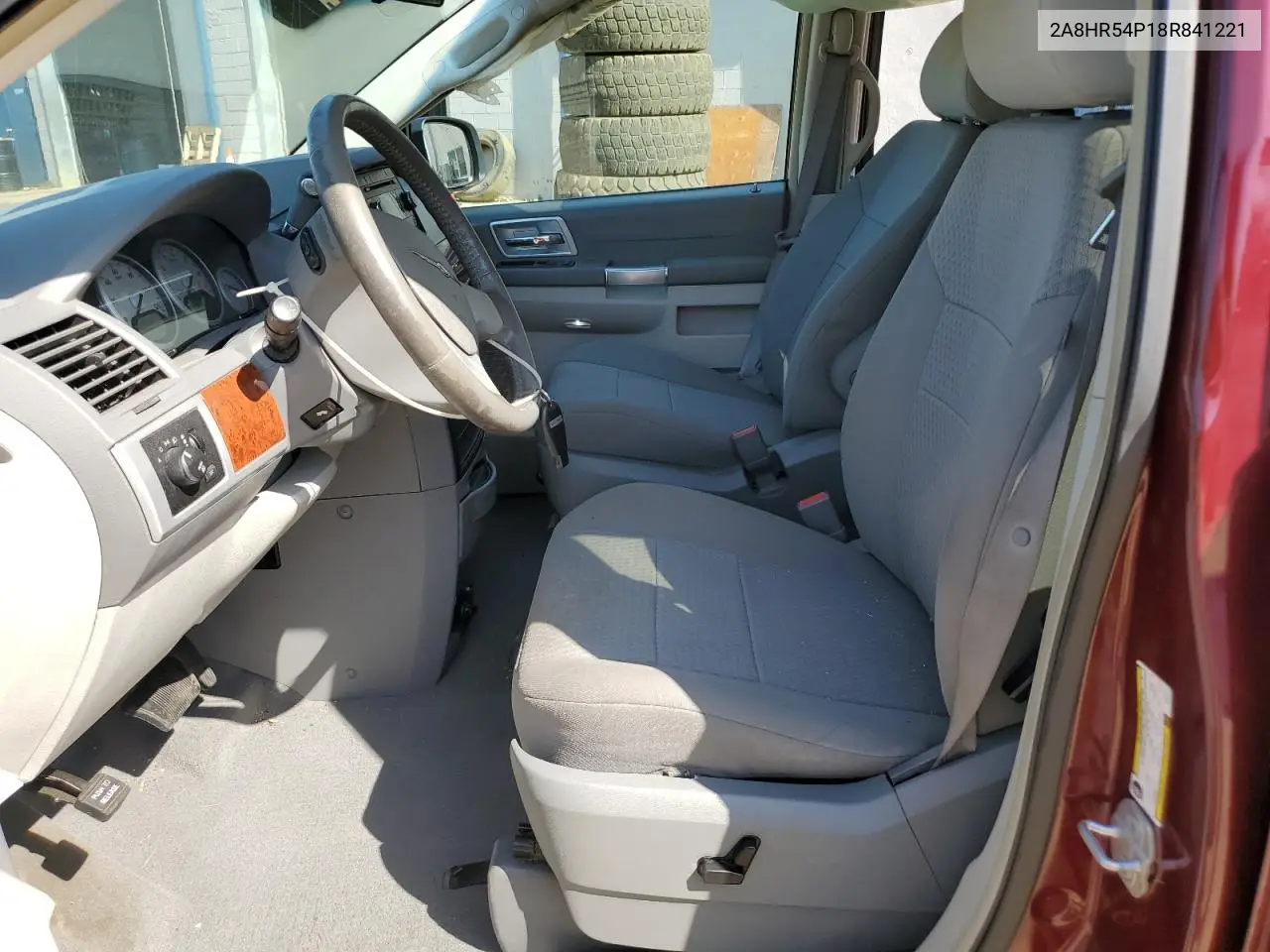 2008 Chrysler Town & Country Touring VIN: 2A8HR54P18R841221 Lot: 62454265