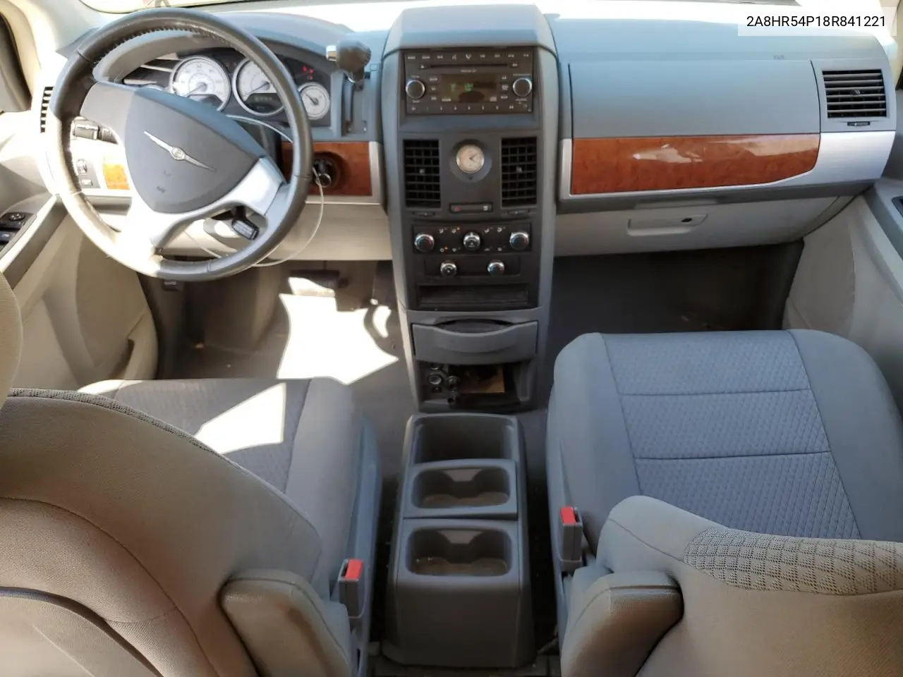 2008 Chrysler Town & Country Touring VIN: 2A8HR54P18R841221 Lot: 62454265