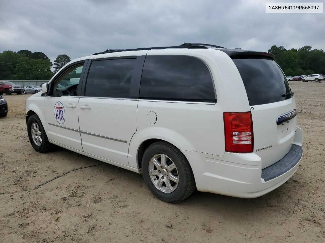 2009 Chrysler Town & Country Touring VIN: 2A8HR54119R568097 Lot: 56555125