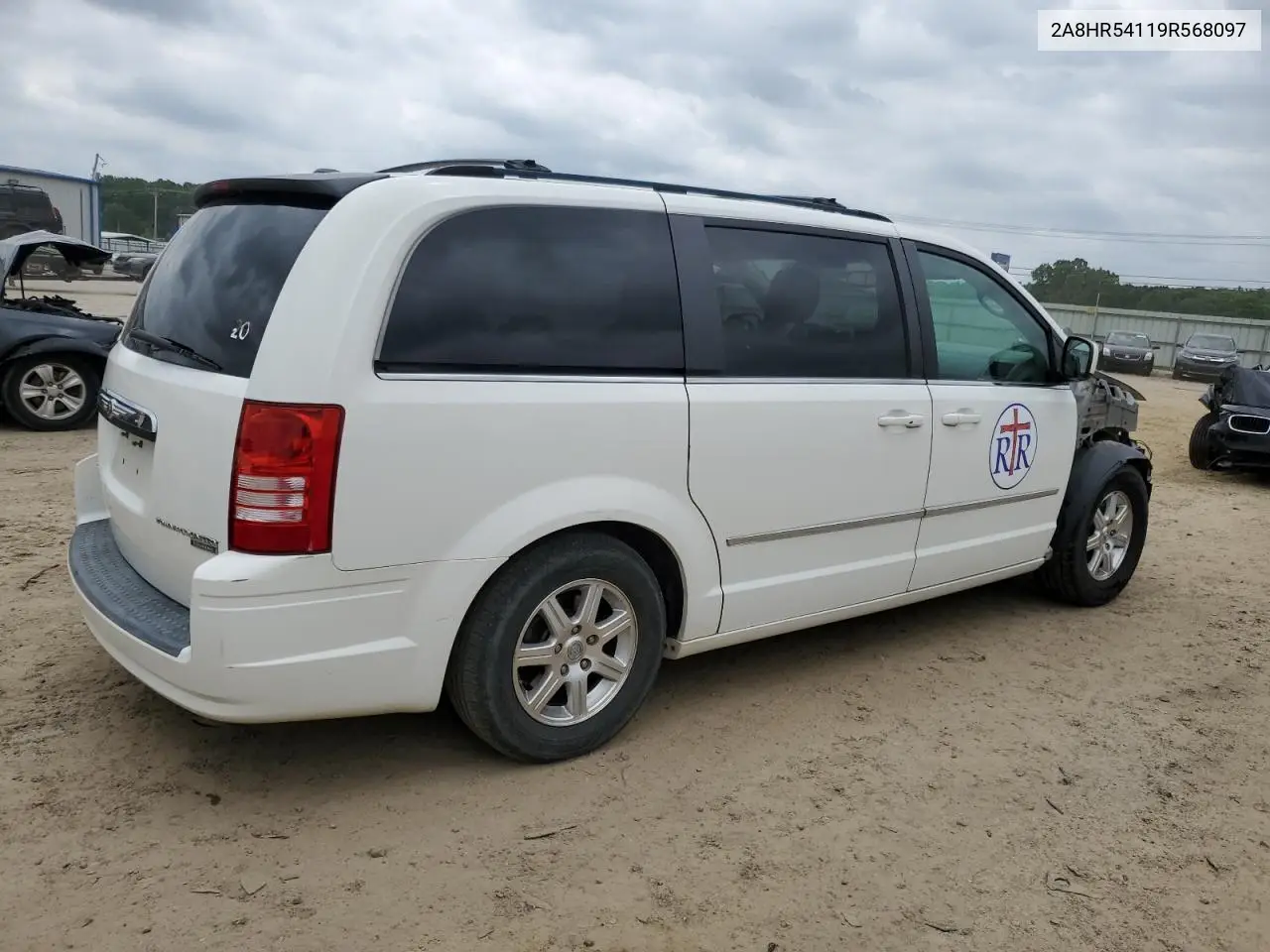 2009 Chrysler Town & Country Touring VIN: 2A8HR54119R568097 Lot: 56555125