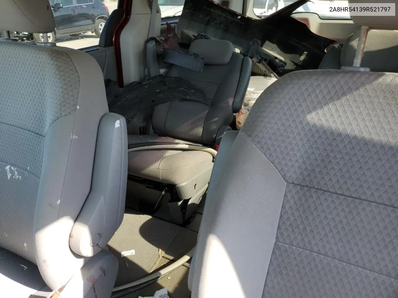 2009 Chrysler Town & Country Touring VIN: 2A8HR54139R521797 Lot: 56895545