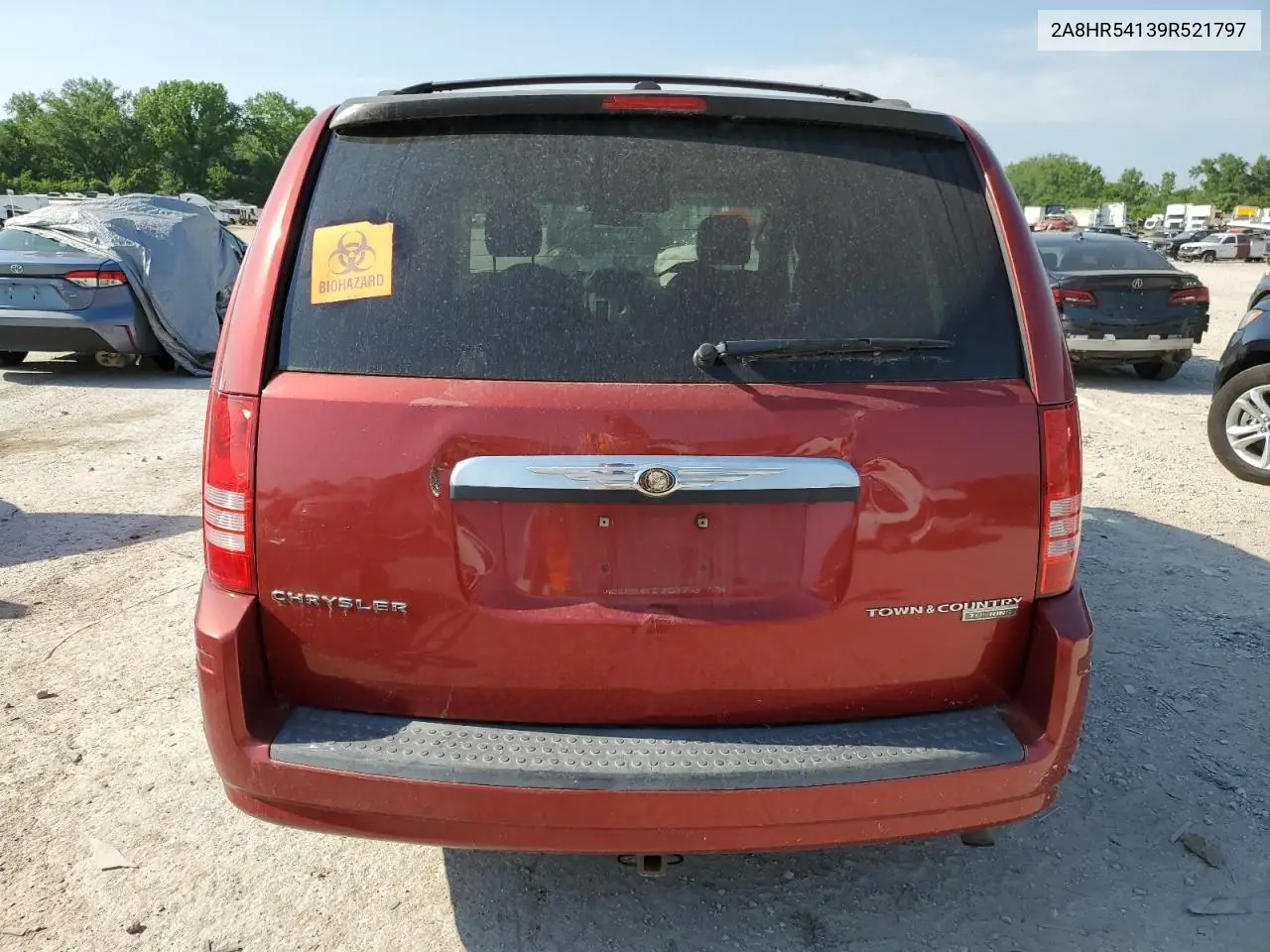 2009 Chrysler Town & Country Touring VIN: 2A8HR54139R521797 Lot: 56895545