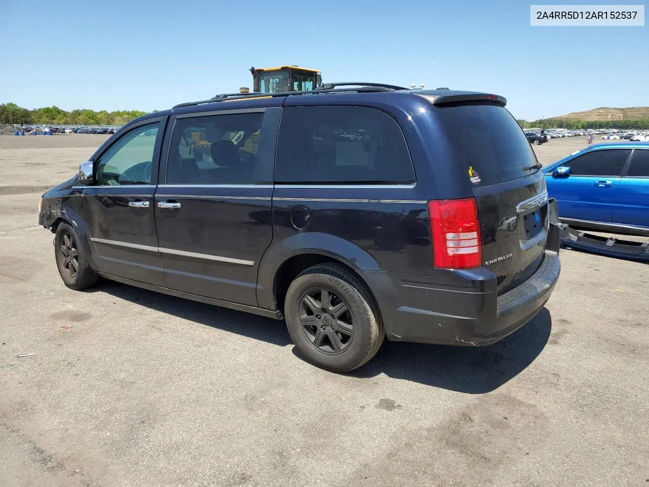 2010 Chrysler Town & Country Touring VIN: 2A4RR5D12AR152537 Lot: 53744073