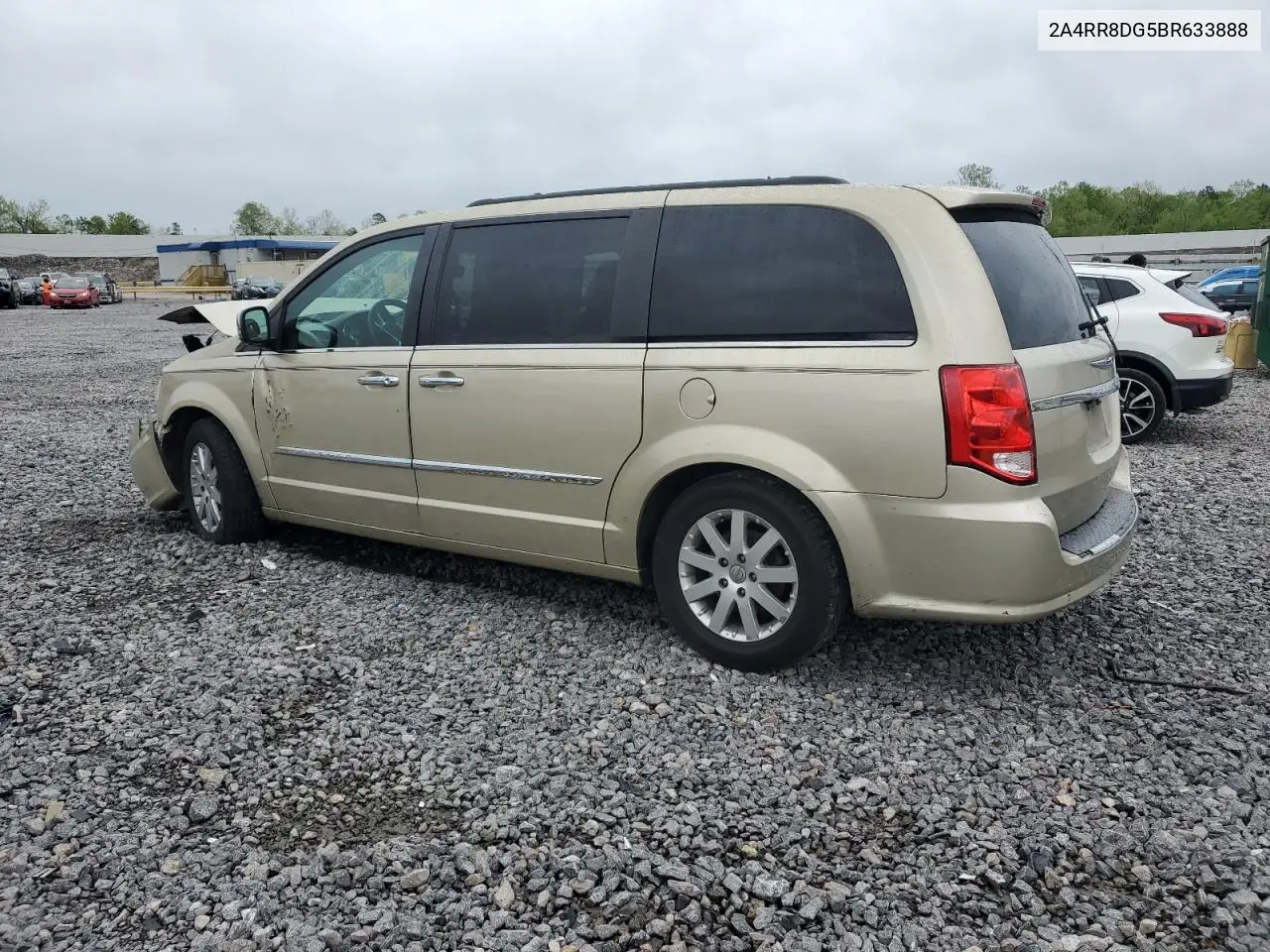 2011 Chrysler Town & Country Touring L VIN: 2A4RR8DG5BR633888 Lot: 51289215