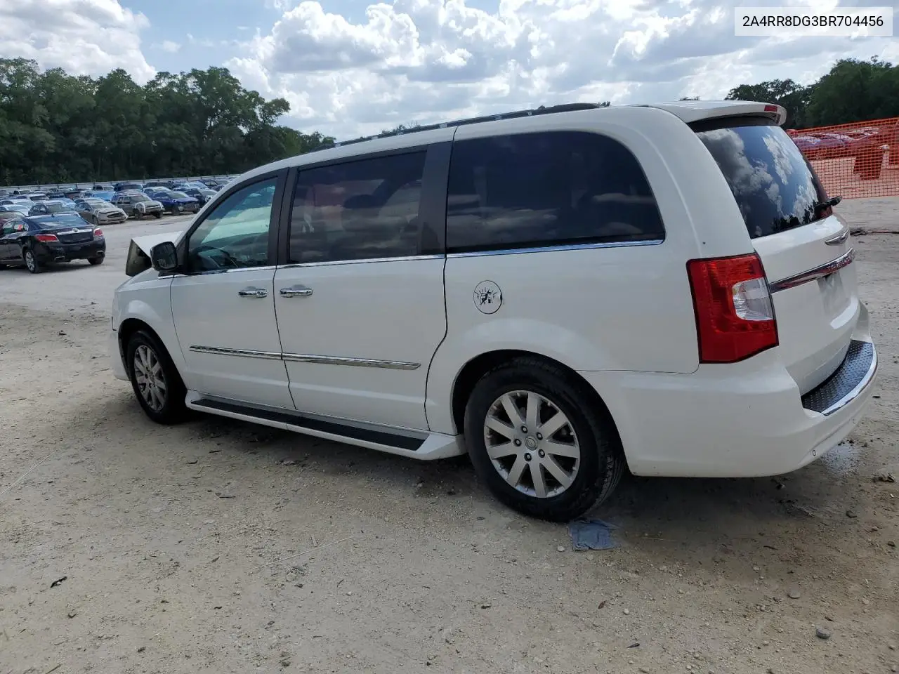 2011 Chrysler Town & Country Touring L VIN: 2A4RR8DG3BR704456 Lot: 54870065