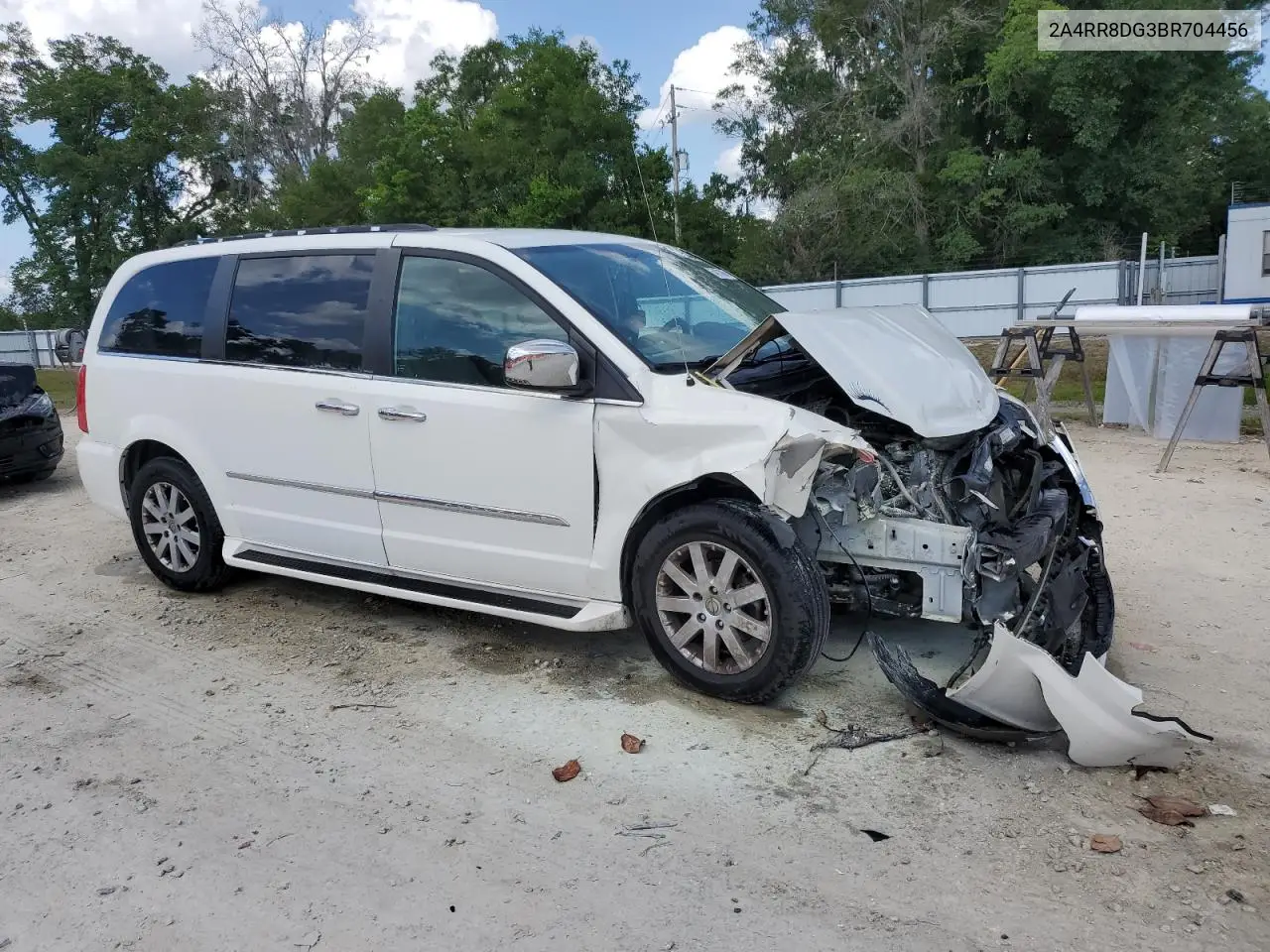 2011 Chrysler Town & Country Touring L VIN: 2A4RR8DG3BR704456 Lot: 54870065
