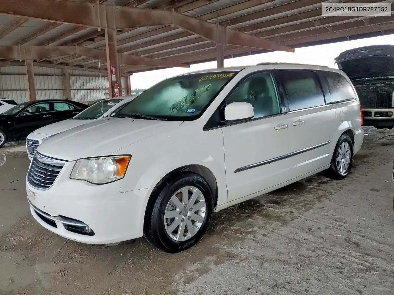 2013 Chrysler Town & Country Touring VIN: 2C4RC1BG1DR787552 Lot: 62257305