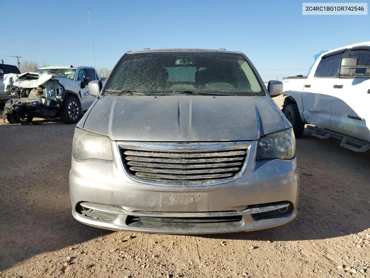 2013 Chrysler Town & Country Touring VIN: 2C4RC1BG1DR742546 Lot: 87854755