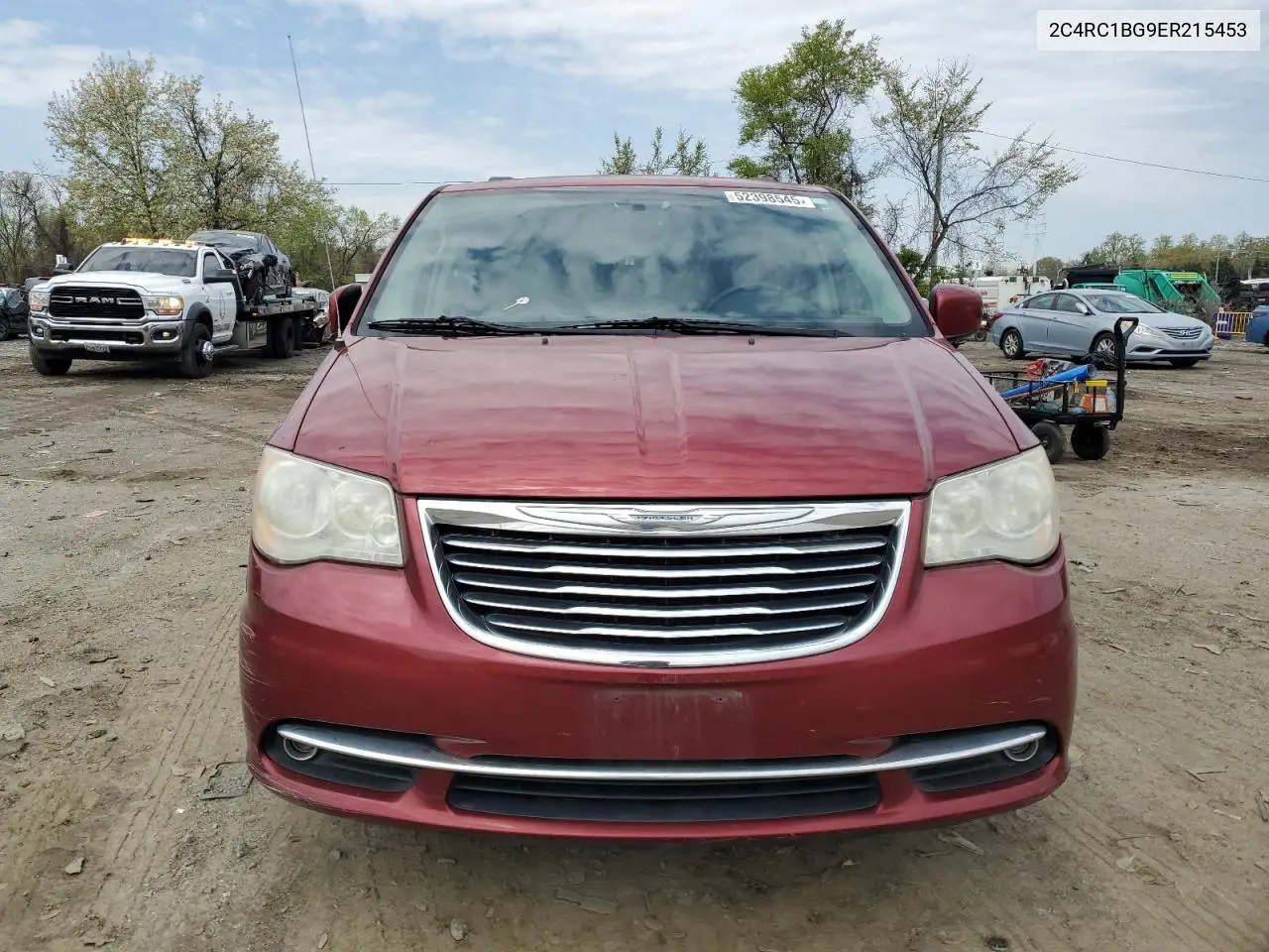 2014 Chrysler Town & Country Touring VIN: 2C4RC1BG9ER215453 Lot: 52398545