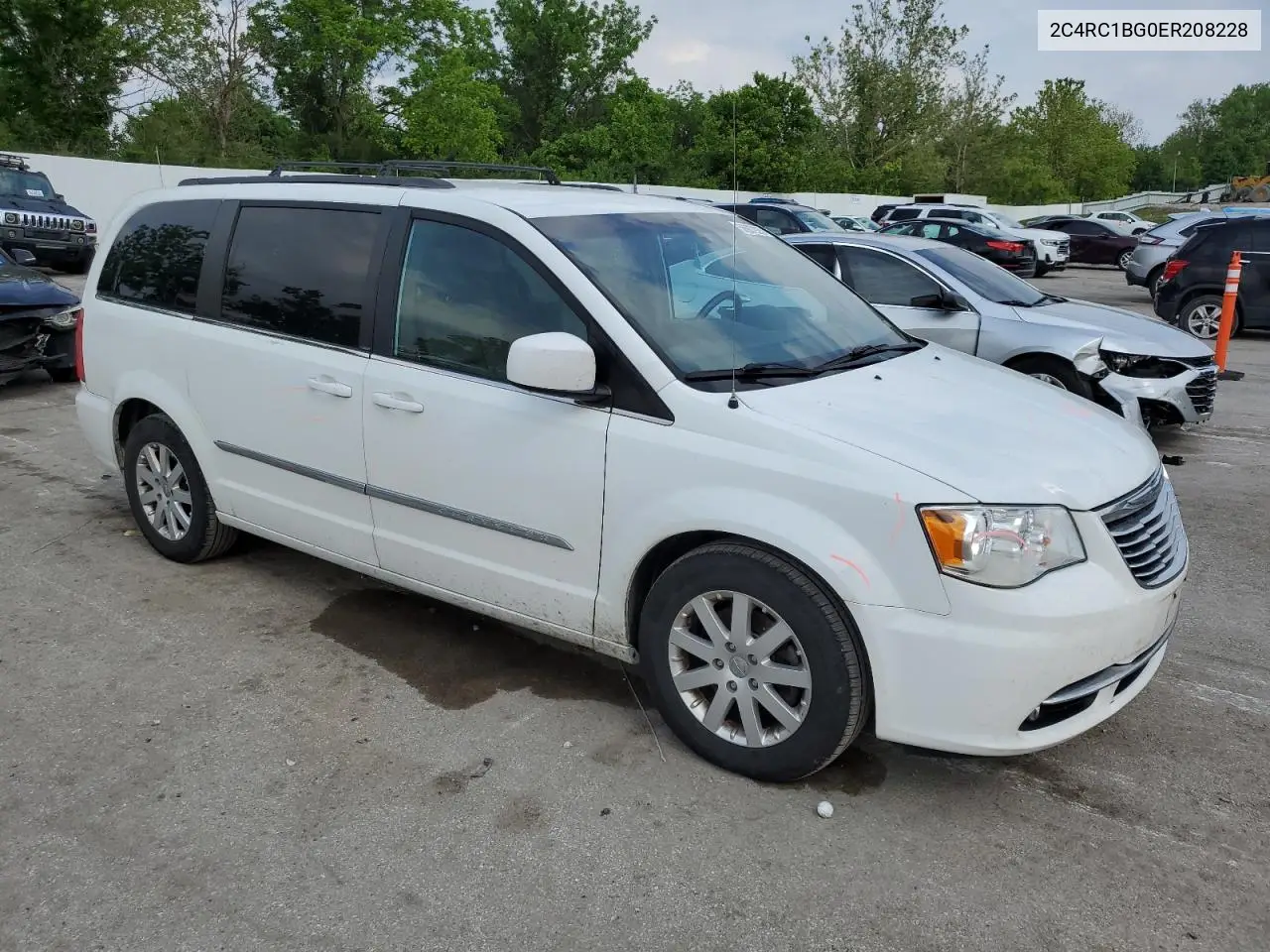2c4rc1bg0er208228 2C4RC1BG0ER208228 2014 Chrysler Town & Country Touring