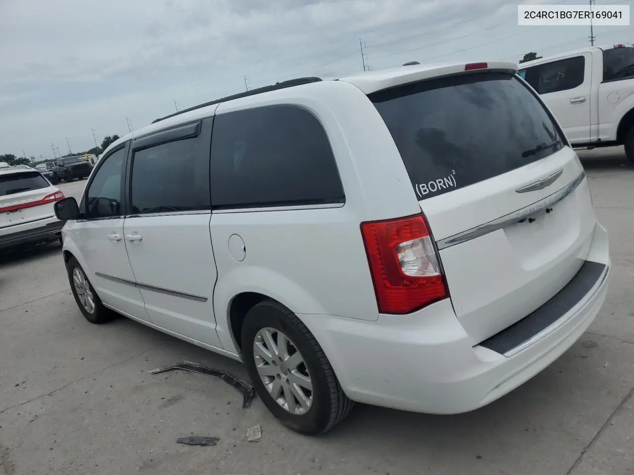 2014 Chrysler Town & Country Touring VIN: 2C4RC1BG7ER169041 Lot: 65803955