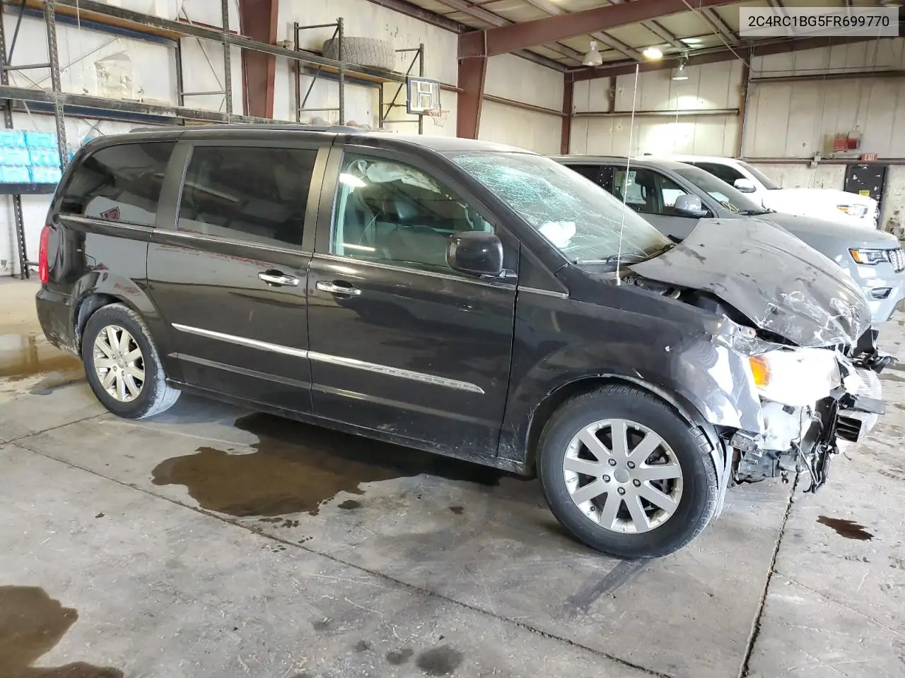 2015 Chrysler Town & Country Touring VIN: 2C4RC1BG5FR699770 Lot: 56591555