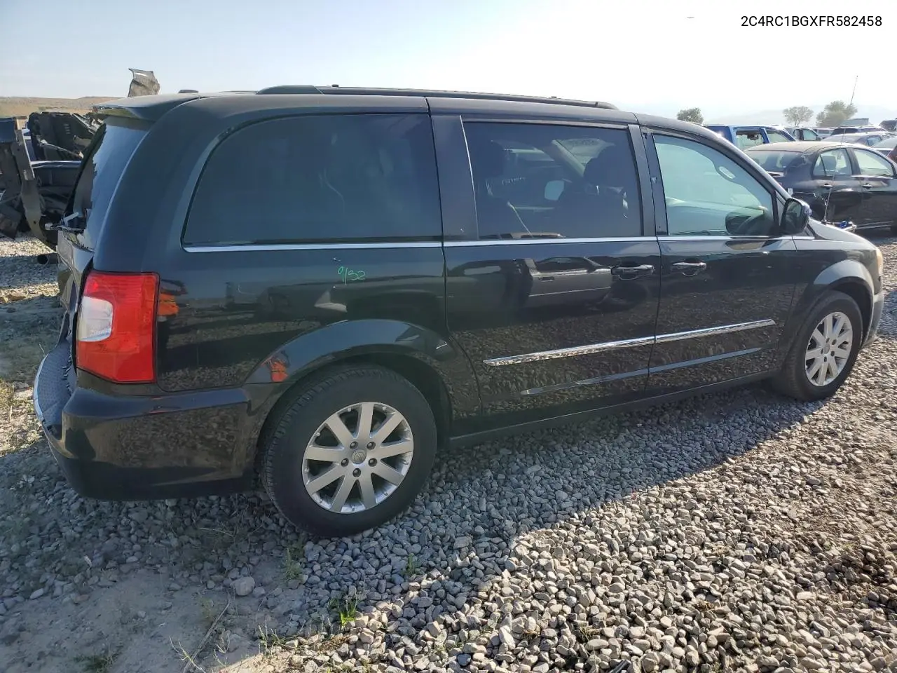 2015 Chrysler Town & Country Touring VIN: 2C4RC1BGXFR582458 Lot: 62357825