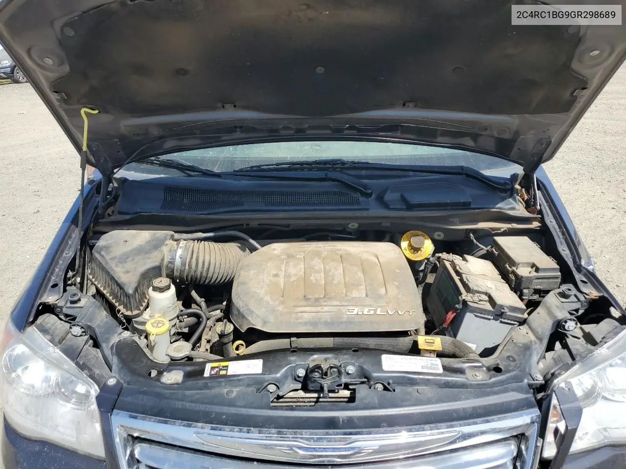 2016 Chrysler Town & Country Touring VIN: 2C4RC1BG9GR298689 Lot: 54264125
