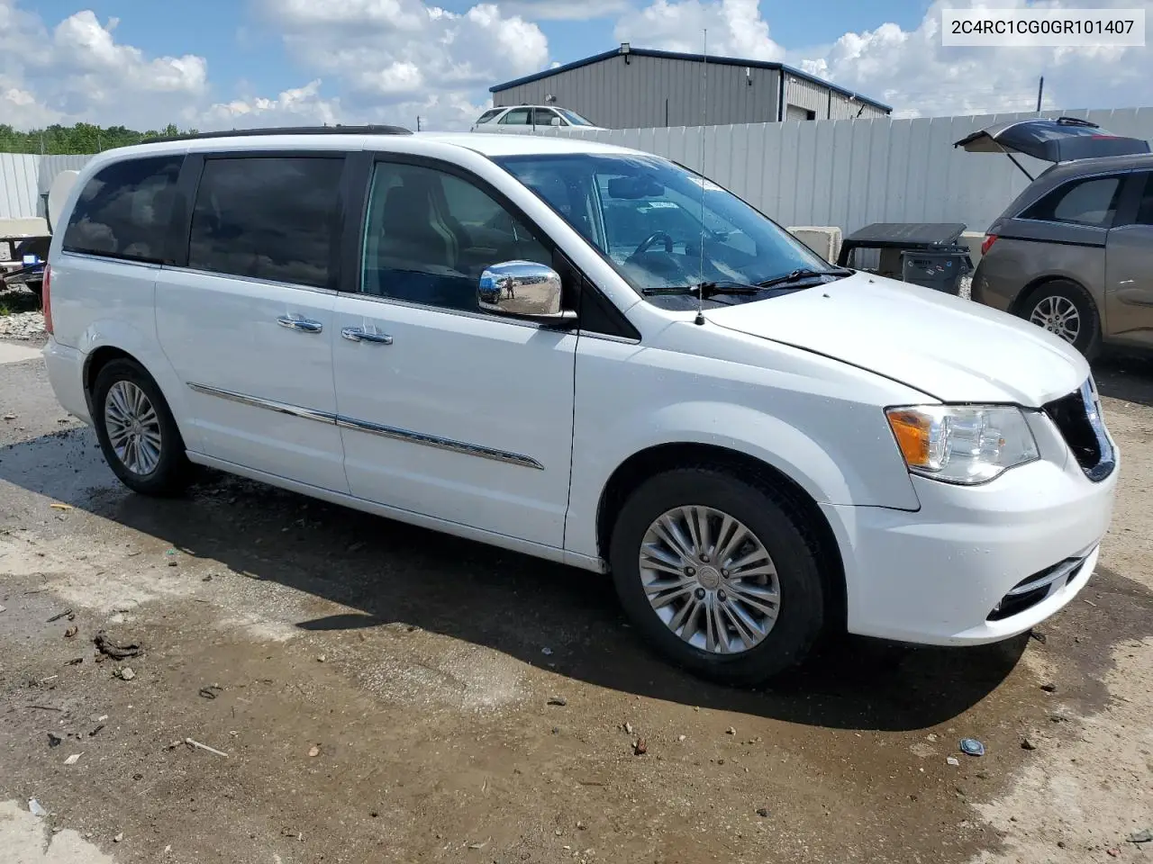 2016 Chrysler Town & Country Touring L VIN: 2C4RC1CG0GR101407 Lot: 56746155