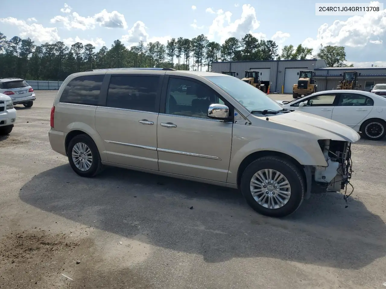 2016 Chrysler Town & Country Limited VIN: 2C4RC1JG4GR113708 Lot: 61962095