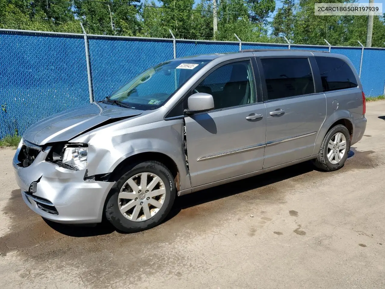 2016 Chrysler Town & Country Touring VIN: 2C4RC1BG5GR197939 Lot: 62589435