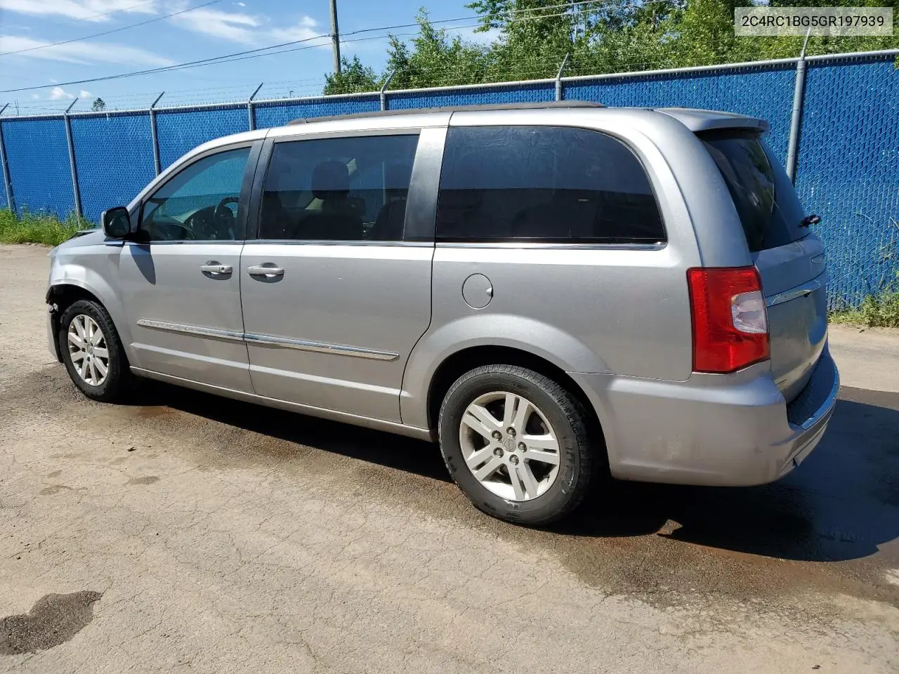 2016 Chrysler Town & Country Touring VIN: 2C4RC1BG5GR197939 Lot: 62589435