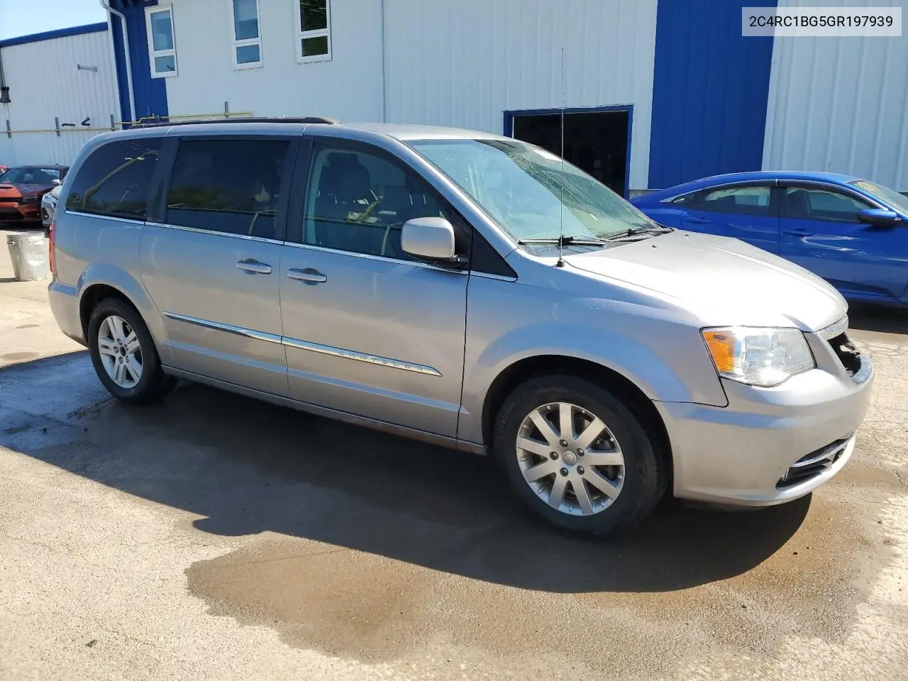 2016 Chrysler Town & Country Touring VIN: 2C4RC1BG5GR197939 Lot: 62589435