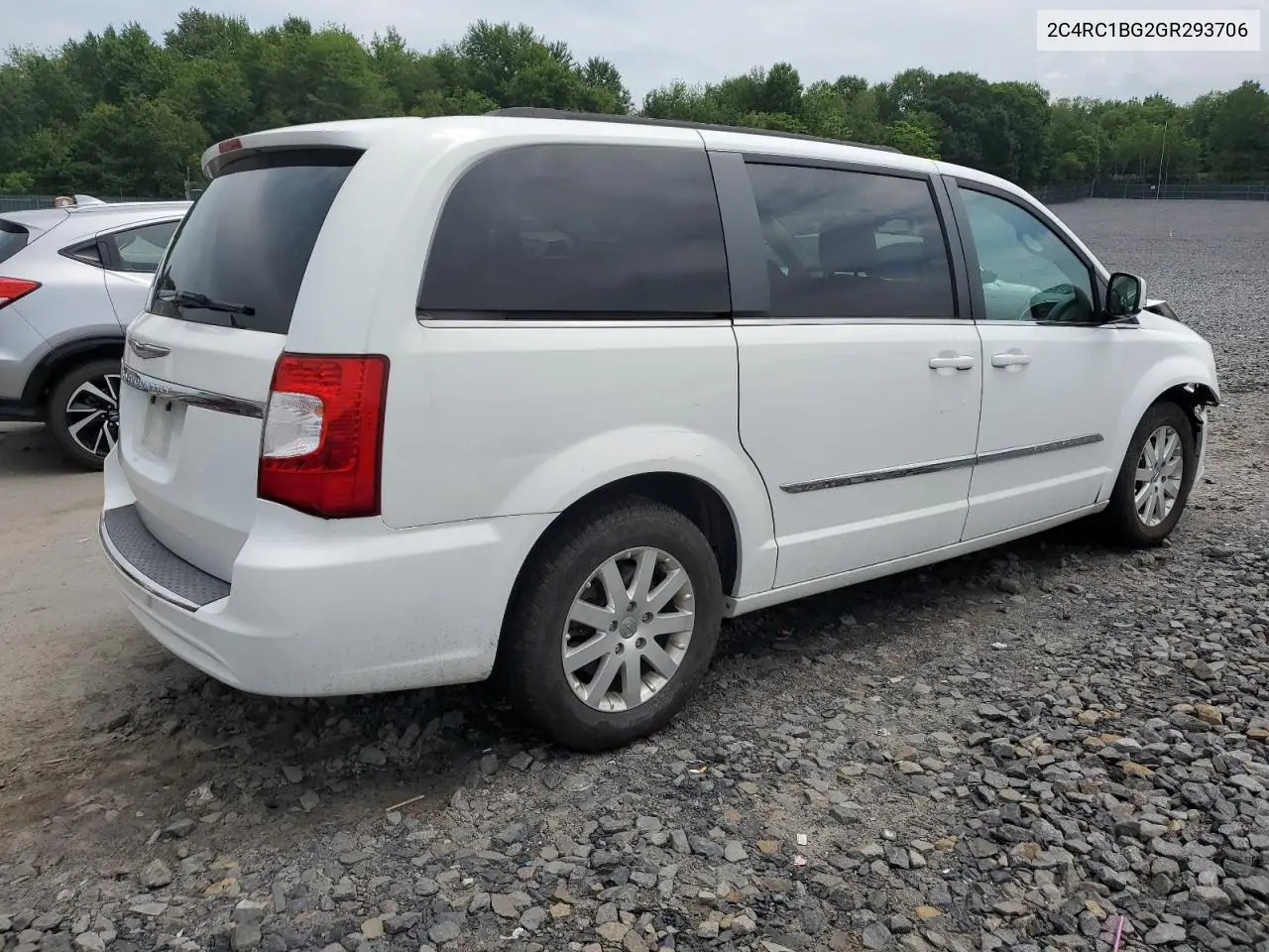 2016 Chrysler Town & Country Touring VIN: 2C4RC1BG2GR293706 Lot: 62718225
