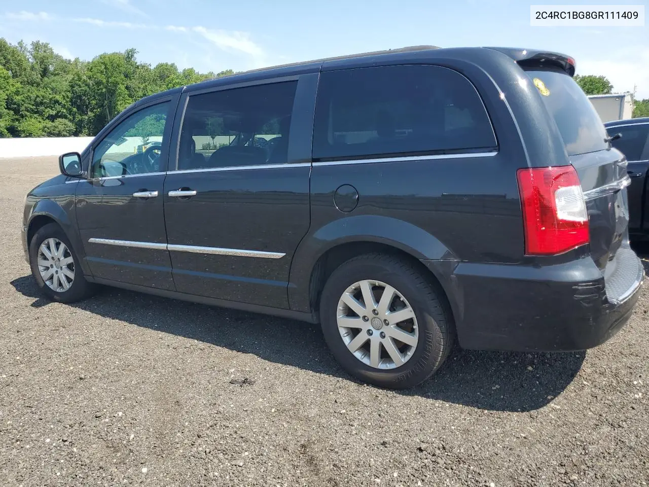 2016 Chrysler Town & Country Touring VIN: 2C4RC1BG8GR111409 Lot: 63089485