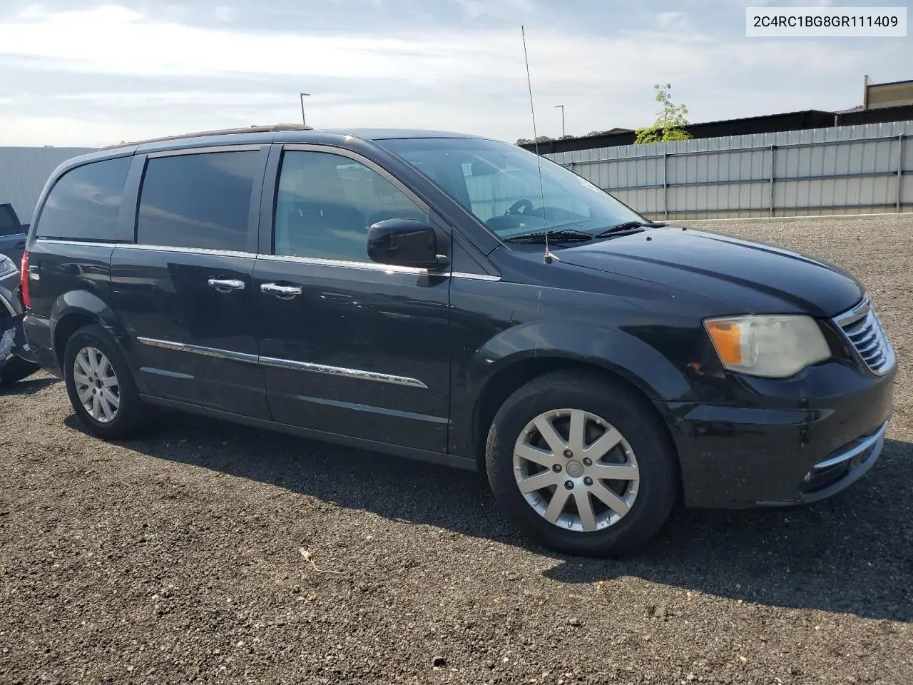 2016 Chrysler Town & Country Touring VIN: 2C4RC1BG8GR111409 Lot: 63089485
