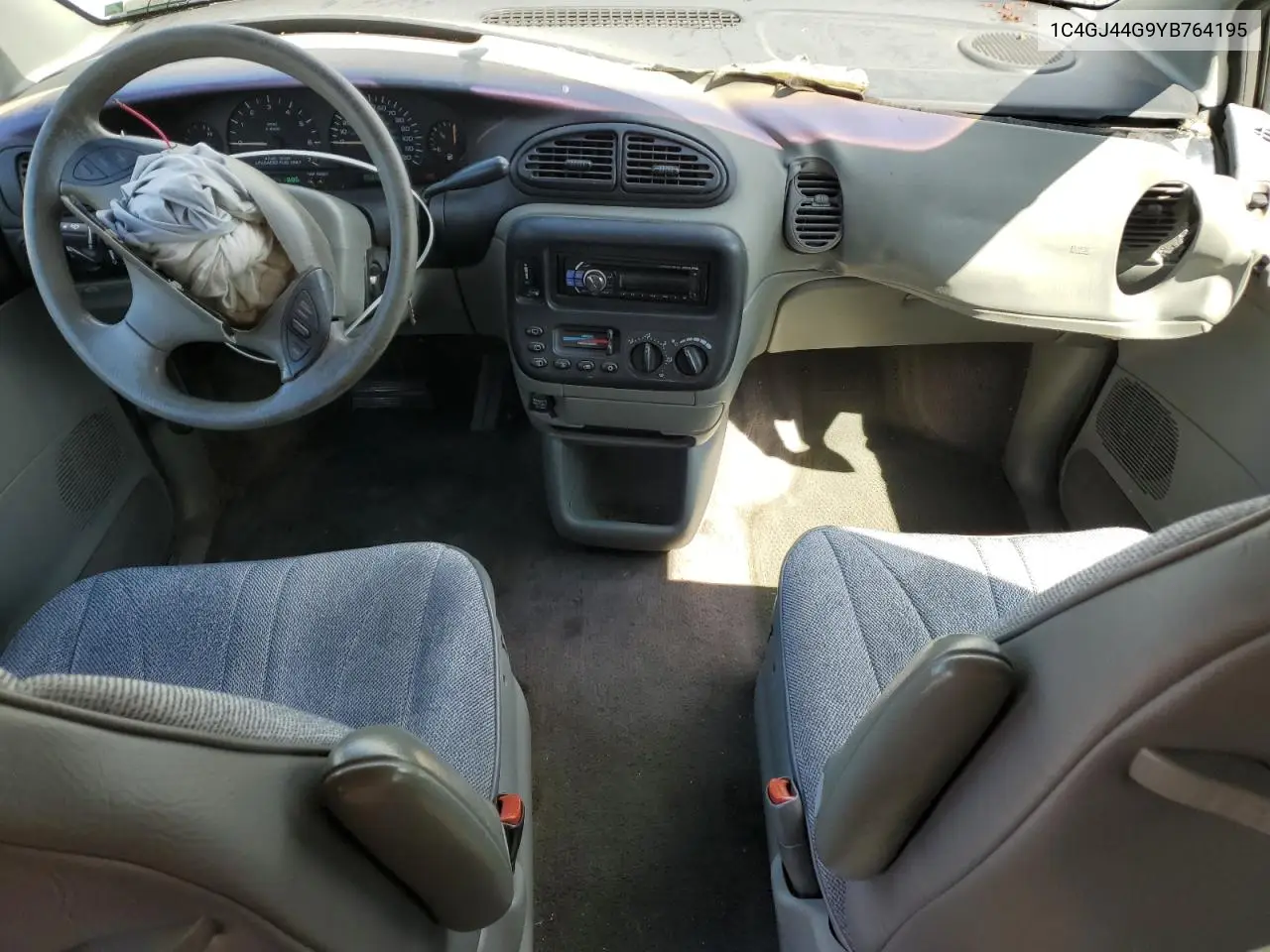 2000 Chrysler Grand Voyager Se VIN: 1C4GJ44G9YB764195 Lot: 55095555