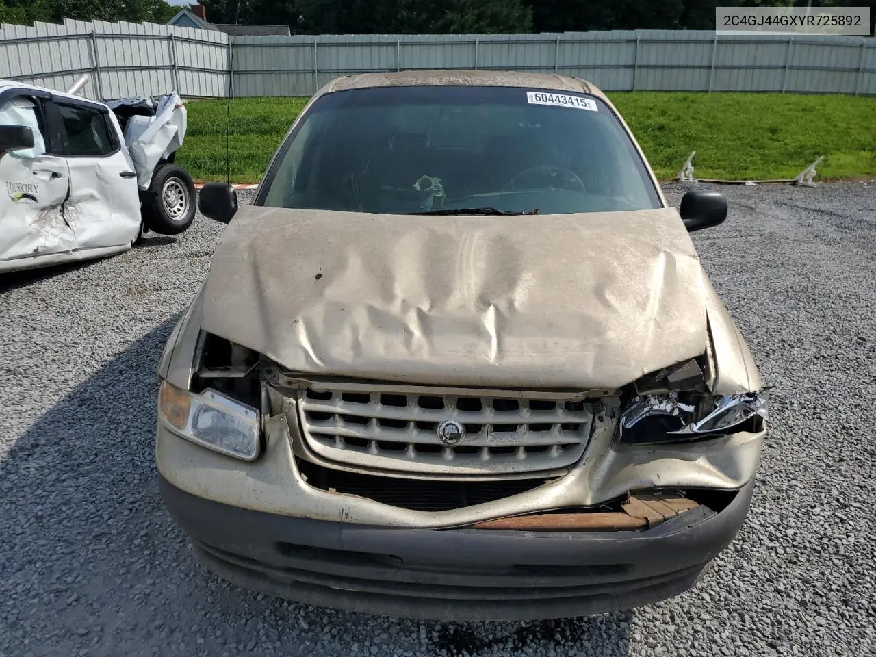 2000 Chrysler Grand Voyager Se VIN: 2C4GJ44GXYR725892 Lot: 60443415