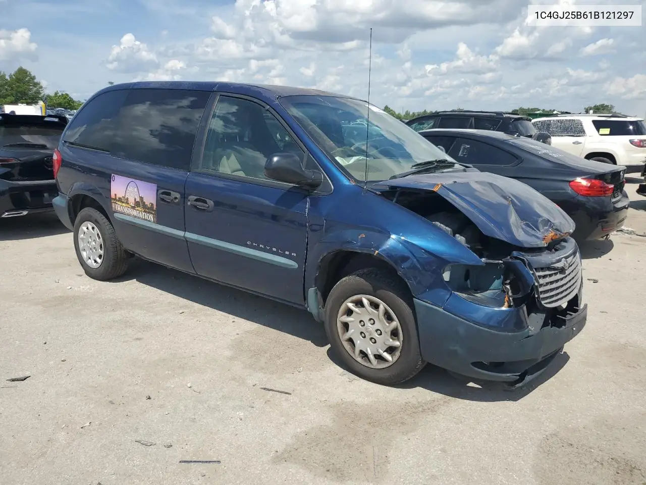 2001 Chrysler Voyager VIN: 1C4GJ25B61B121297 Lot: 61754425