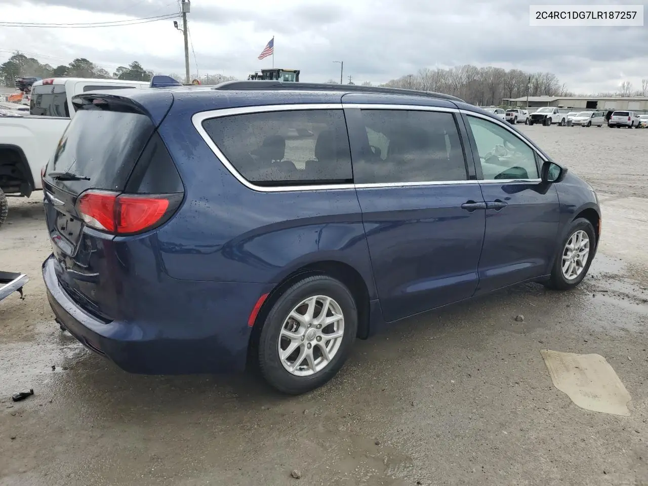 2020 Chrysler Voyager Lxi VIN: 2C4RC1DG7LR187257 Lot: 48172035