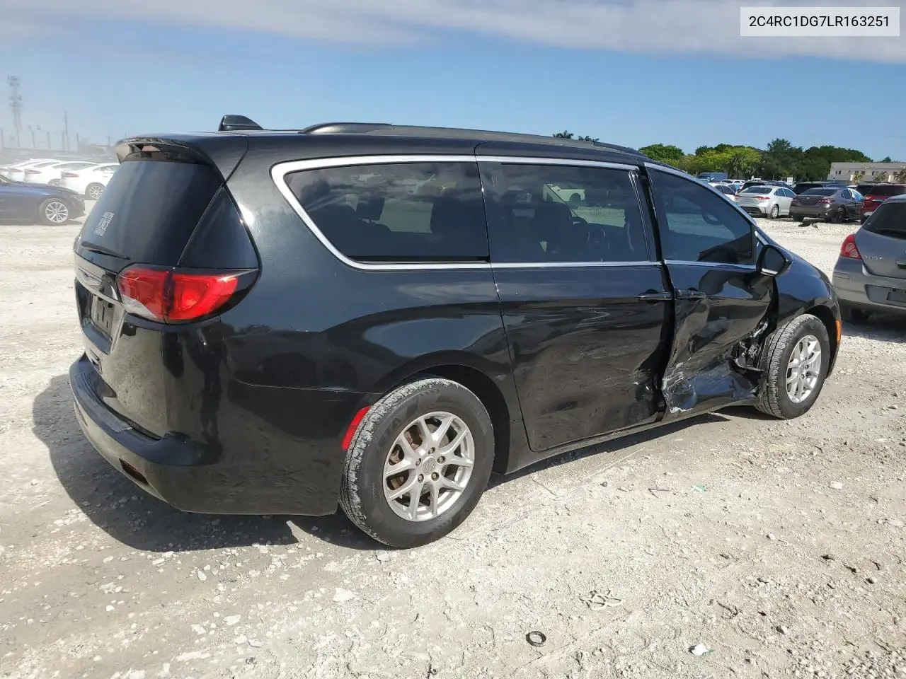 2020 Chrysler Voyager Lxi VIN: 2C4RC1DG7LR163251 Lot: 56877655