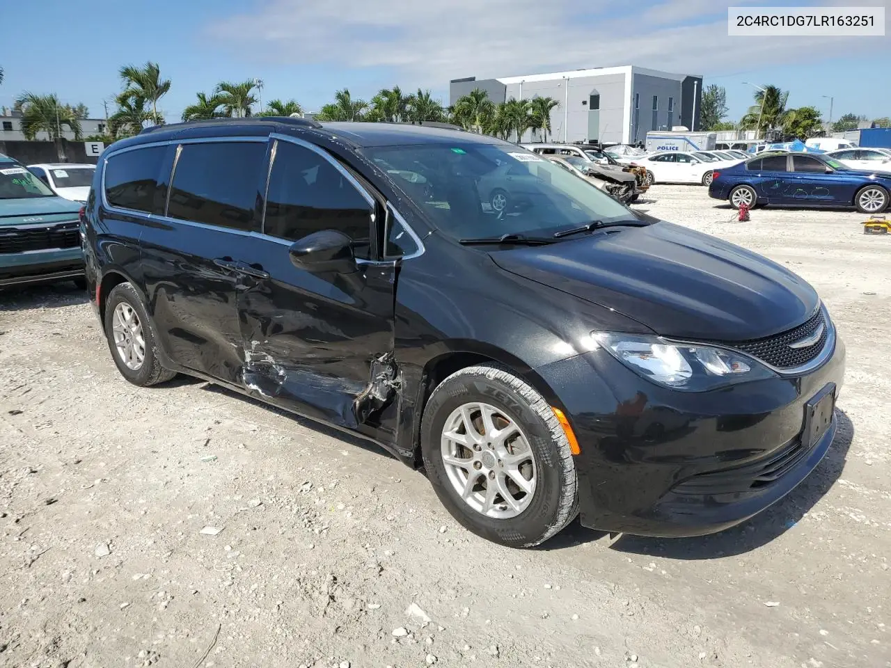 2020 Chrysler Voyager Lxi VIN: 2C4RC1DG7LR163251 Lot: 56877655