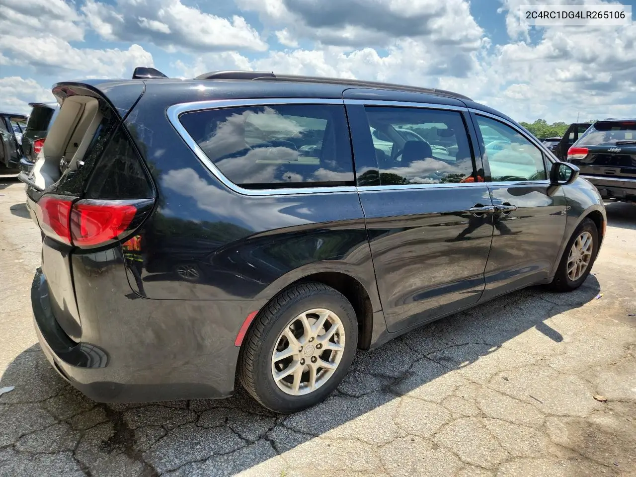 2020 Chrysler Voyager Lxi VIN: 2C4RC1DG4LR265106 Lot: 61725655