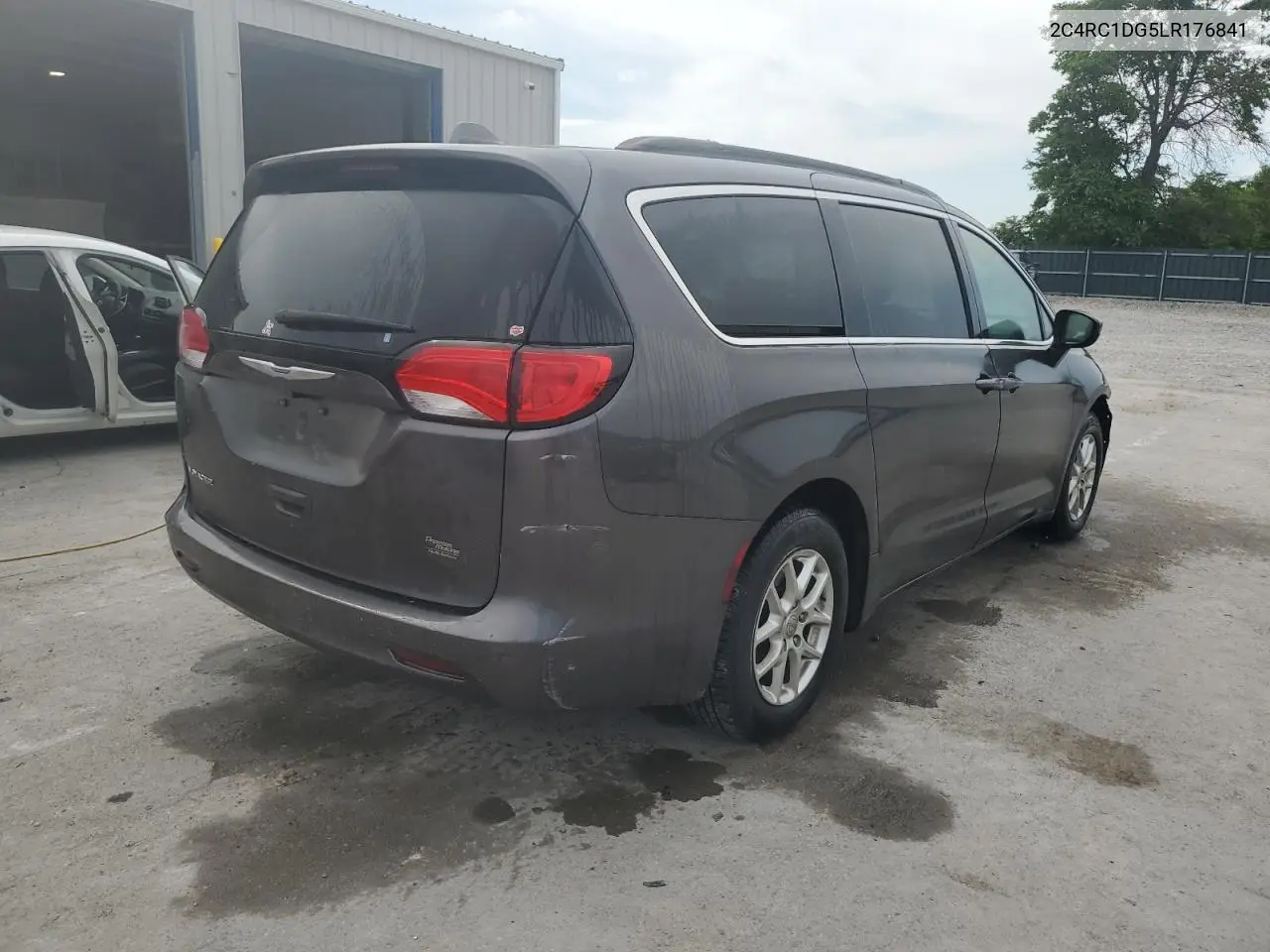 2020 Chrysler Voyager Lxi VIN: 2C4RC1DG5LR176841 Lot: 62317315