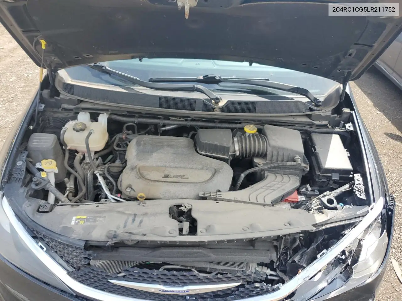 2020 Chrysler Voyager Lx VIN: 2C4RC1CG5LR211752 Lot: 62720455
