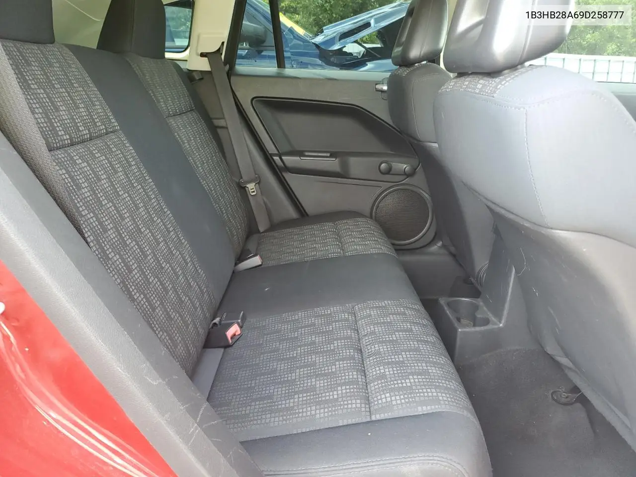 2009 Dodge Caliber Se VIN: 1B3HB28A69D258777 Lot: 56851875