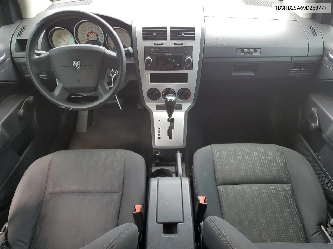 2009 Dodge Caliber Se VIN: 1B3HB28A69D258777 Lot: 56851875