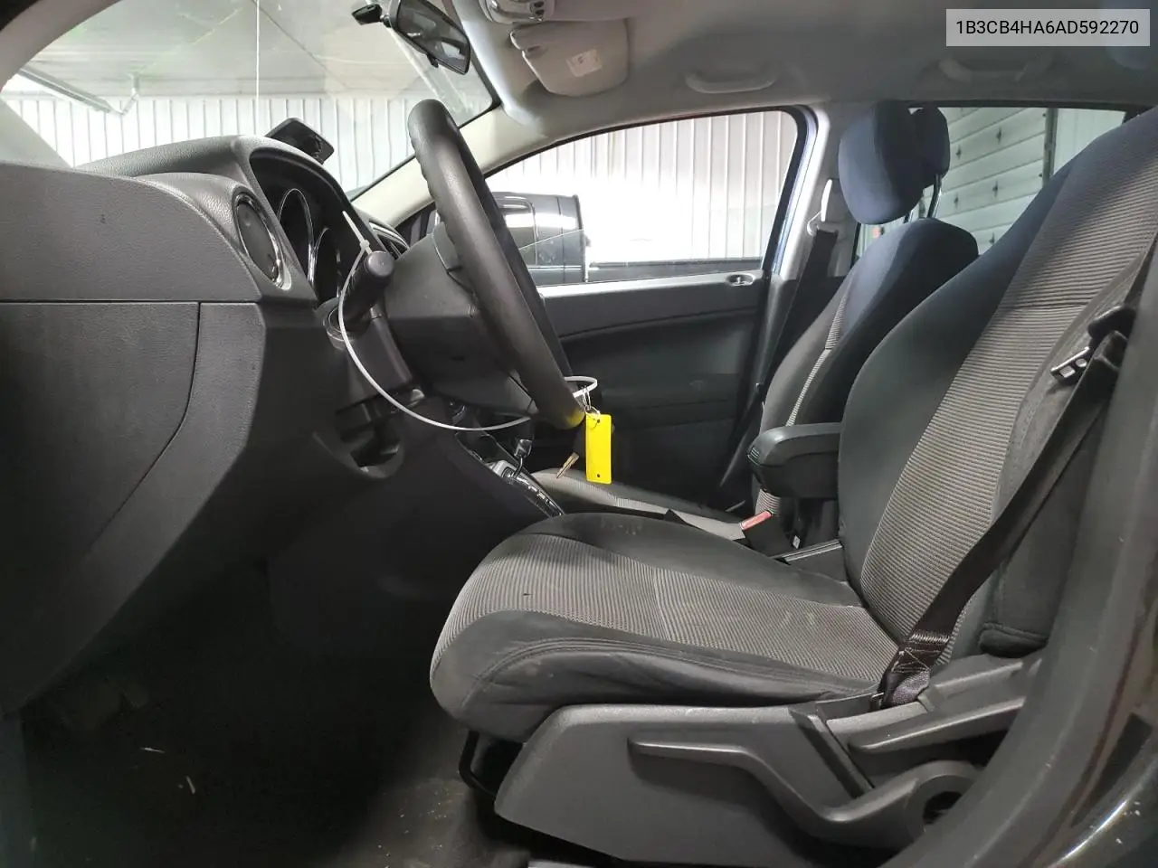2010 Dodge Caliber Sxt VIN: 1B3CB4HA6AD592270 Lot: 62943925