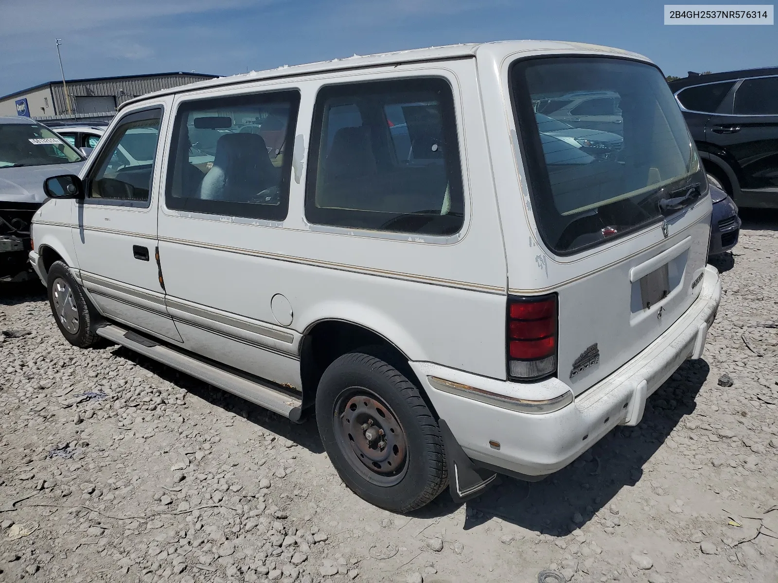 1992 Dodge Caravan VIN: 2B4GH2537NR576314 Lot: 68147374