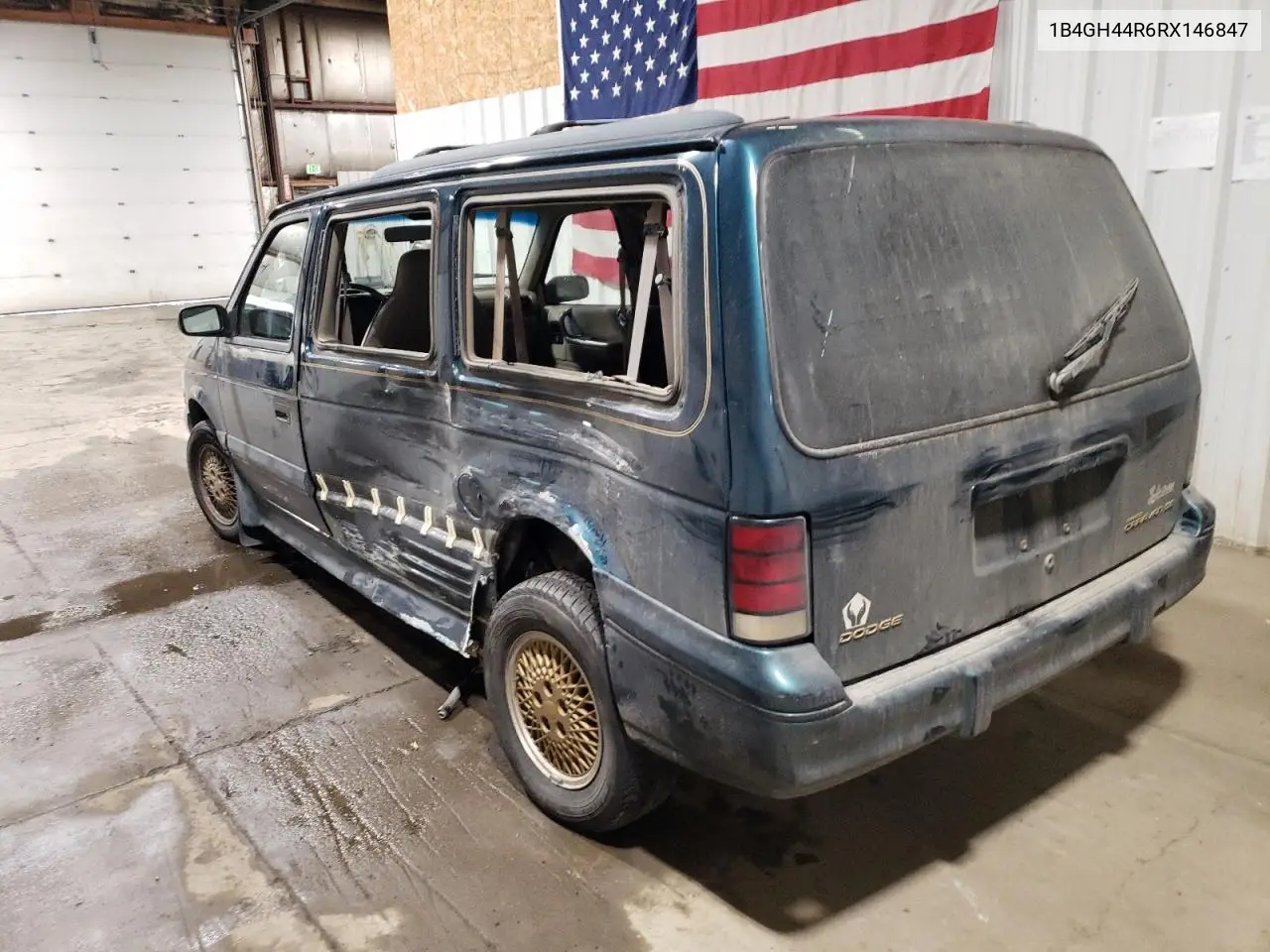 1994 Dodge Grand Caravan Se VIN: 1B4GH44R6RX146847 Lot: 46003165