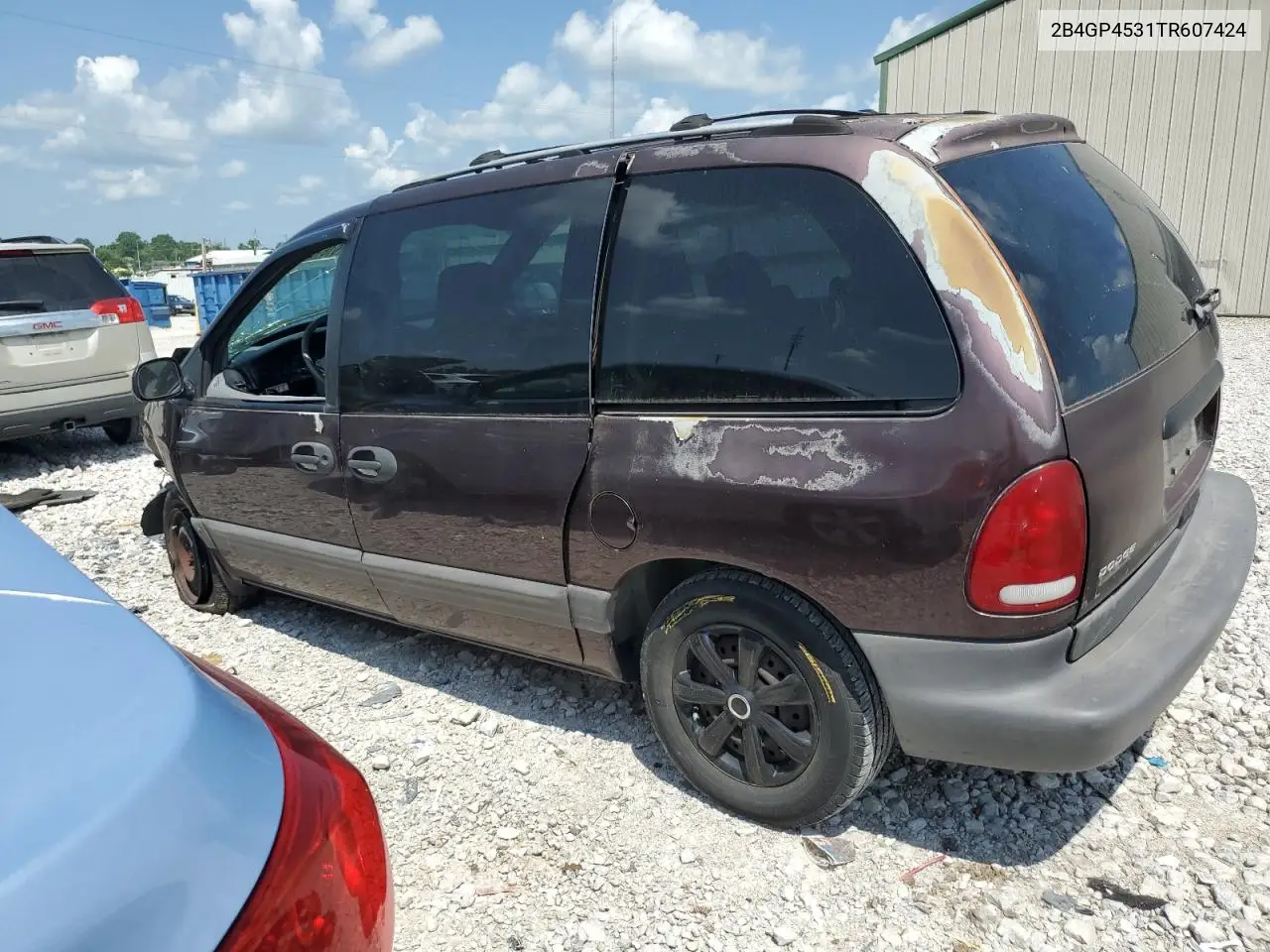 1996 Dodge Caravan Se VIN: 2B4GP4531TR607424 Lot: 61616925