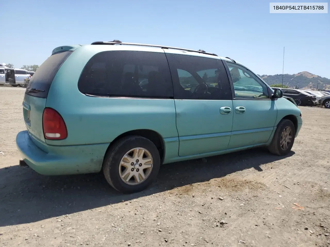 1996 Dodge Grand Caravan Le VIN: 1B4GP54L2TB415788 Lot: 61876575