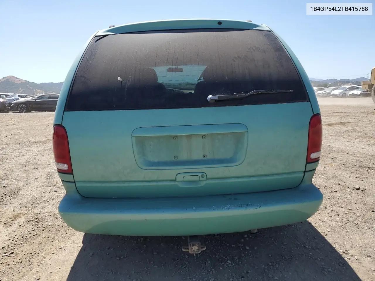 1996 Dodge Grand Caravan Le VIN: 1B4GP54L2TB415788 Lot: 61876575