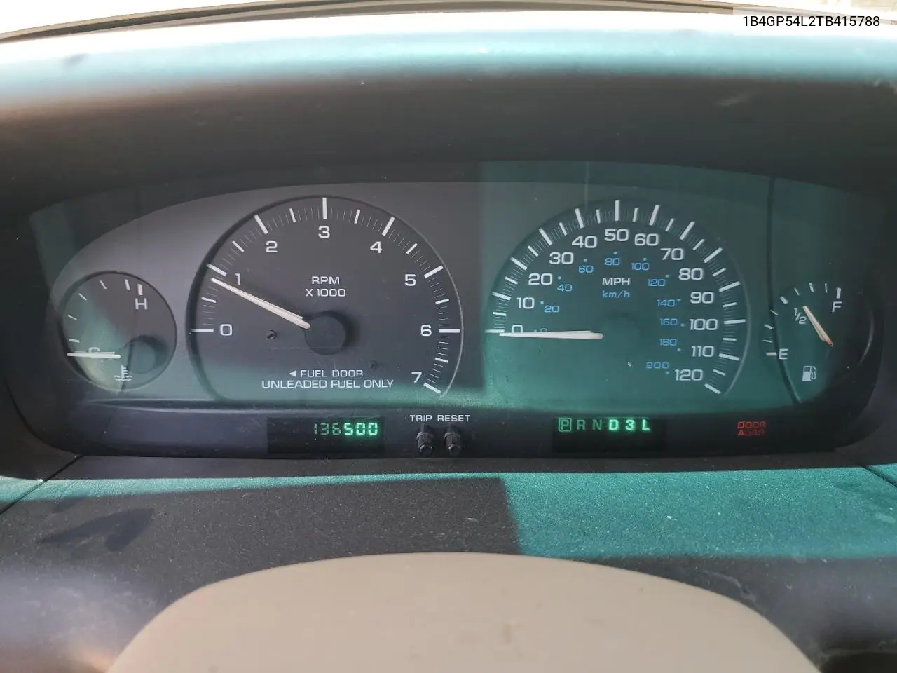 1996 Dodge Grand Caravan Le VIN: 1B4GP54L2TB415788 Lot: 61876575