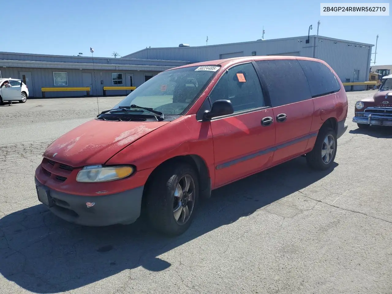 1998 Dodge Grand Caravan VIN: 2B4GP24R8WR562710 Lot: 58224485